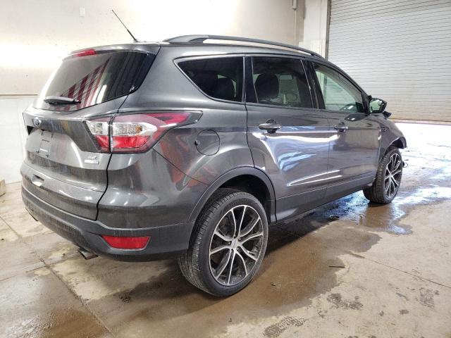 Image 3 of 2017 FORD ESCAPE SE 2017 with VIN 1FMCU9G9XHUA92051