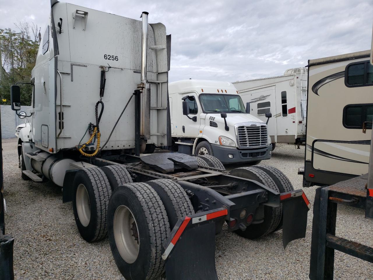 Obraz 3 z 2007 FREIGHTLINER CONVENTIONAL COLUMBIA 2007 z VIN 1FUJA6CKX7LZ26828