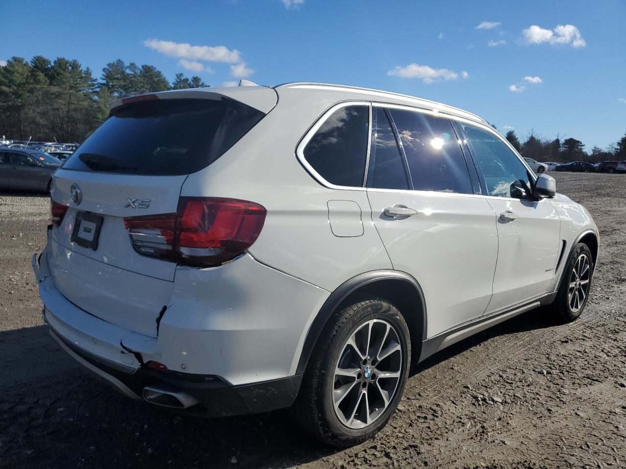 Obraz 3 z 2018 BMW X5 XDRIVE35I 2018 z VIN 5UXKR0C53J0Y02418