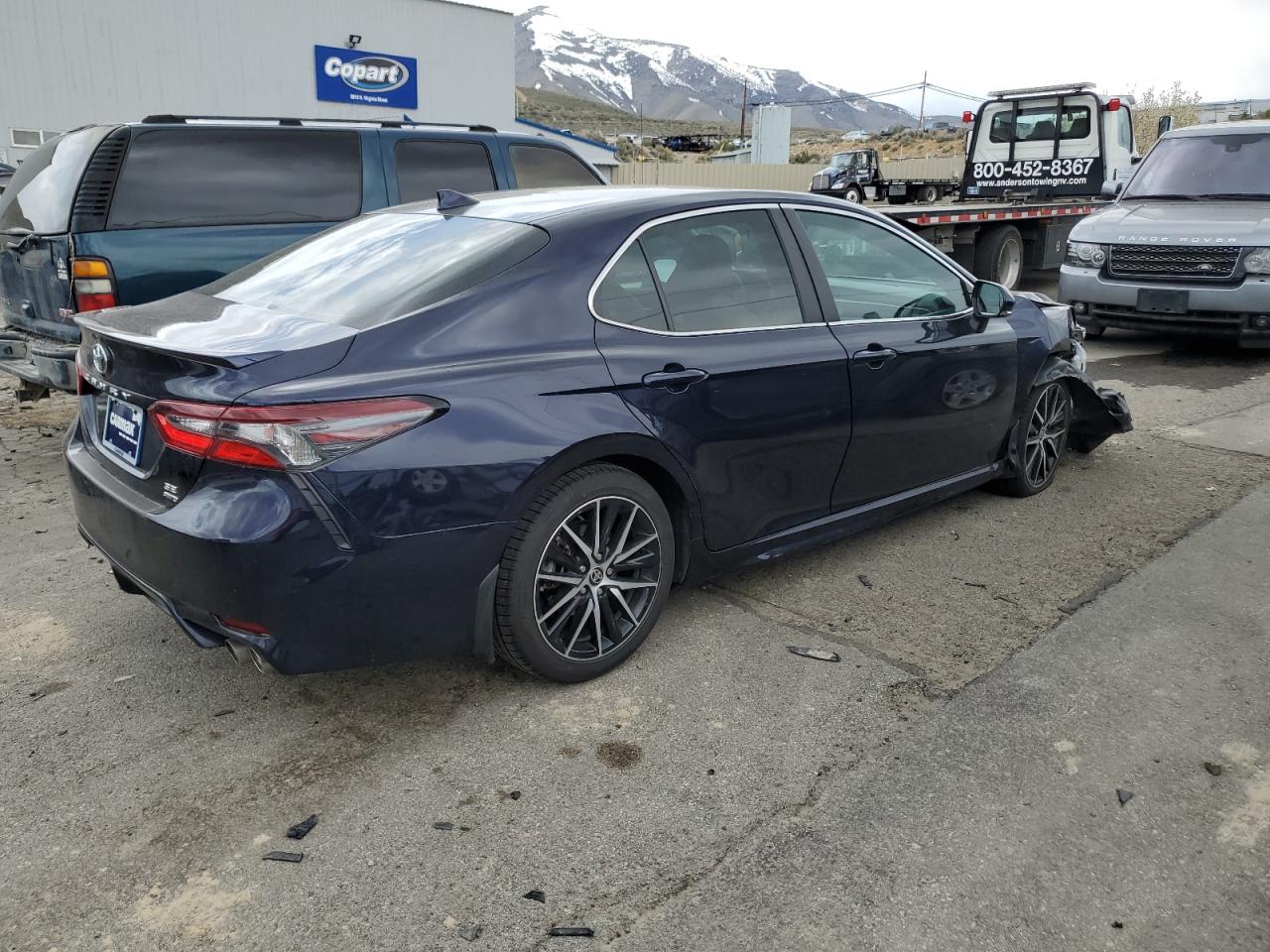 Obraz 3 z 2021 TOYOTA CAMRY SE 2021 z VIN 4T1G11BKXMU029693
