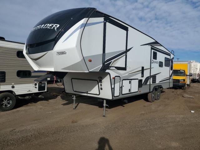 Image 2 of 2022 FRRV CRUSADER 2022 with VIN 5ZT3CSWB7NG127530