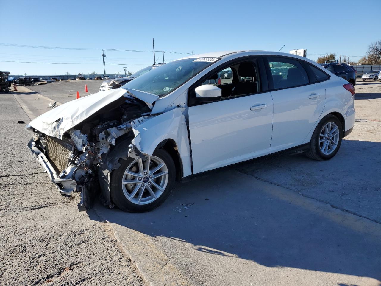Image 1 of 2018 FORD FOCUS SE 2018 with VIN 1FADP3FEXJL210869