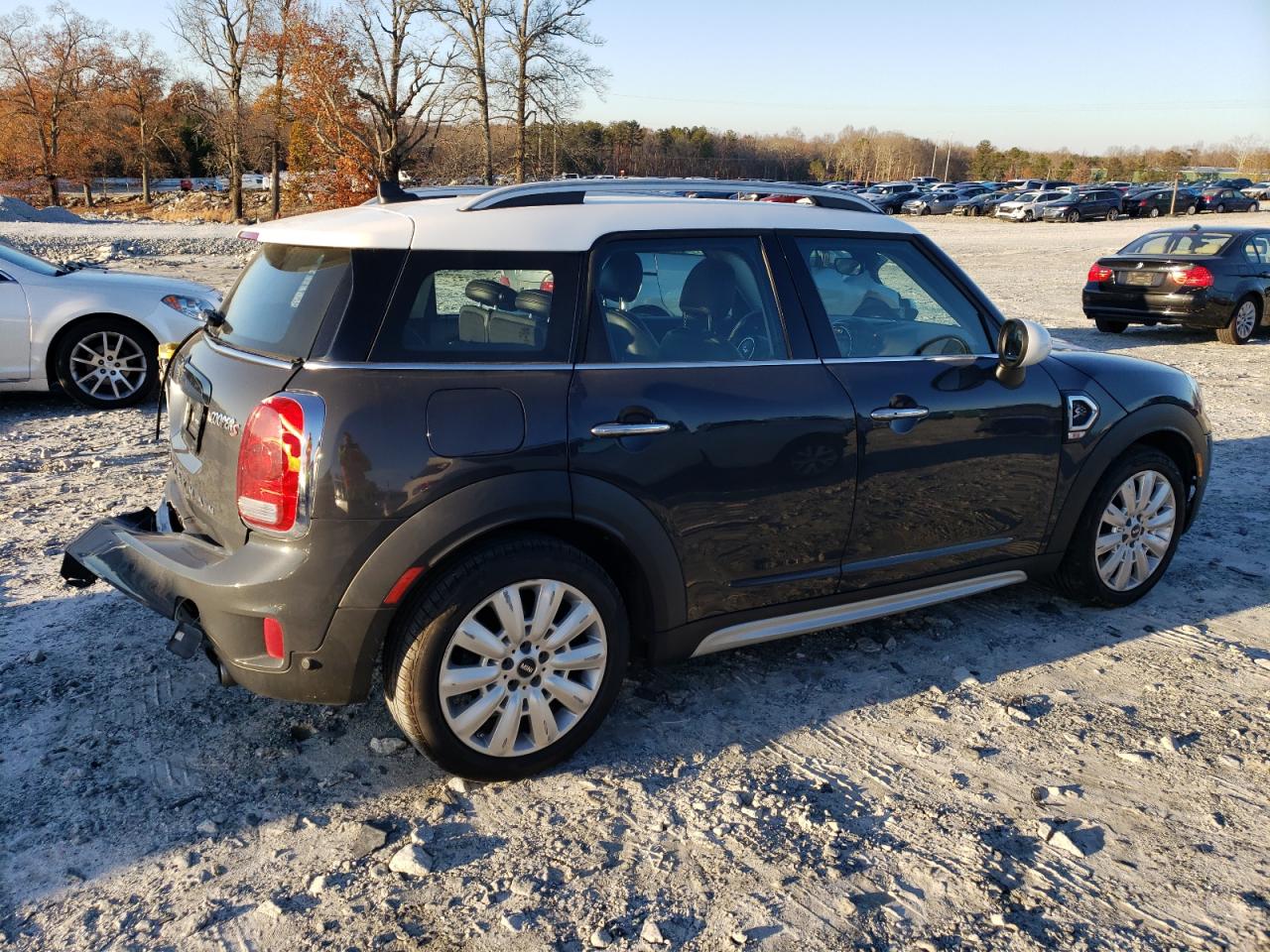 Image 3 of 2019 MINI COOPER S COUNTRYMAN 2019 with VIN WMZYT3C51K3E95543