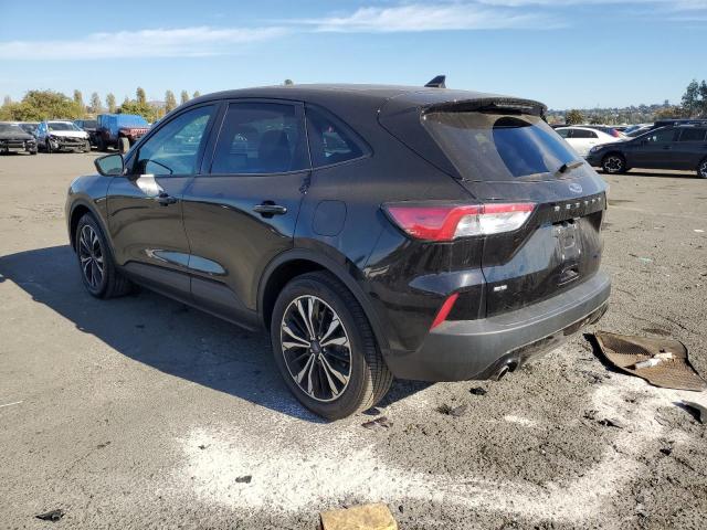 Image 2 of 2022 FORD ESCAPE SE 2022 with VIN 1FMCU0G62NUA87360