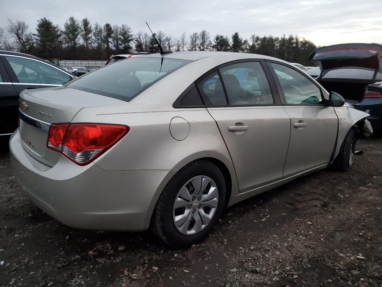 Изображение 3 2013 CHEVROLET CRUZE LS 2013 с VIN 1G1PA5SG3D7165114