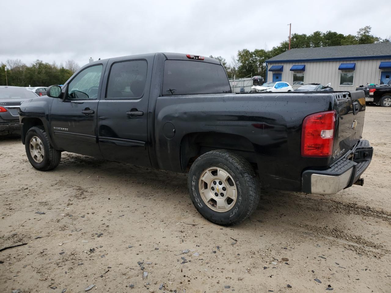 Изображение 2 2011 CHEVROLET SILVERADO C1500 LT 2011 с VIN 3GCPCSE04BG223263