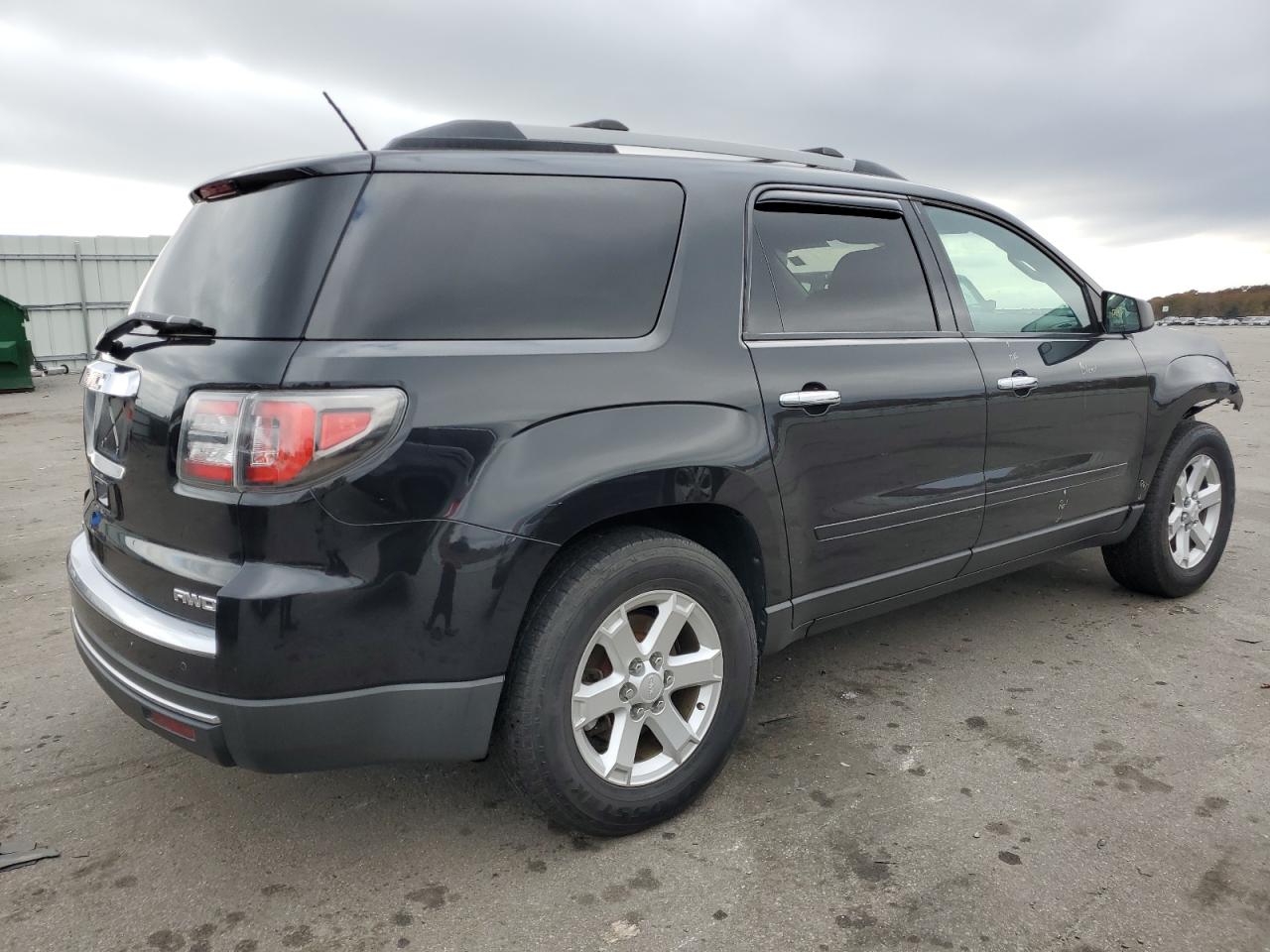 Image 3 of 2014 GMC ACADIA SLE 2014 with VIN 1GKKVPKD2EJ217638