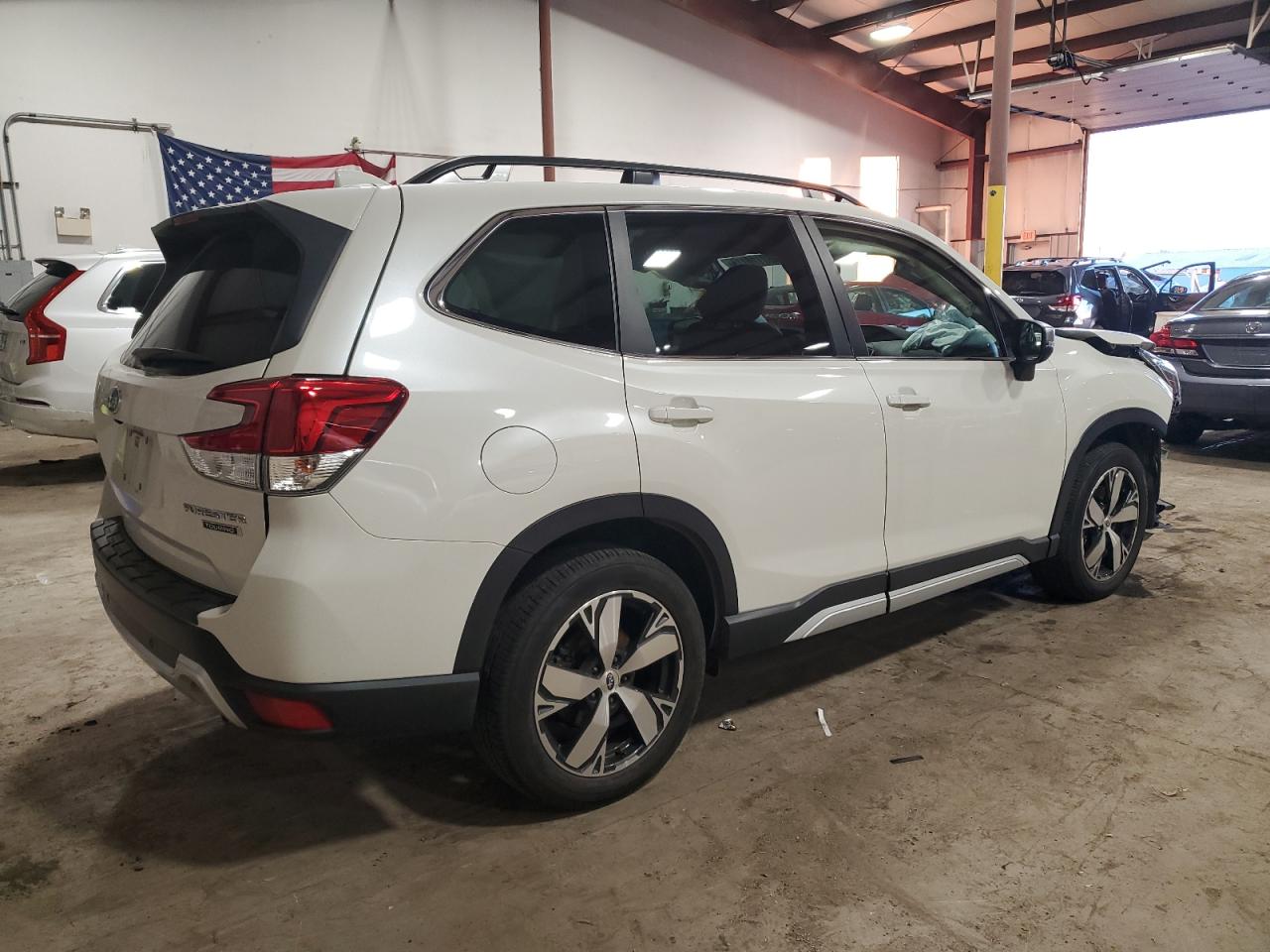 Obraz 3 z 2020 SUBARU FORESTER TOURING 2020 z VIN JF2SKAXC9LH456577