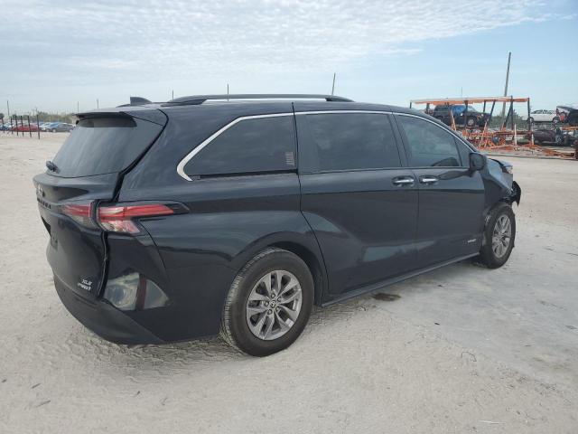 Image 3 of 2021 TOYOTA SIENNA XLE 2021 with VIN 5TDYRKEC6MS054221