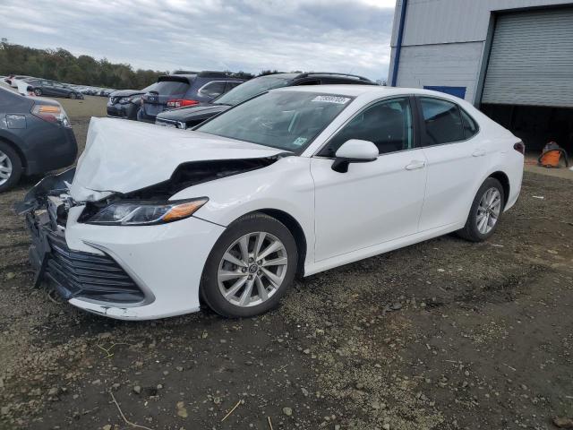 Изображение 1 2021 TOYOTA CAMRY LE 2021 с VIN 4T1C11AK7MU568563