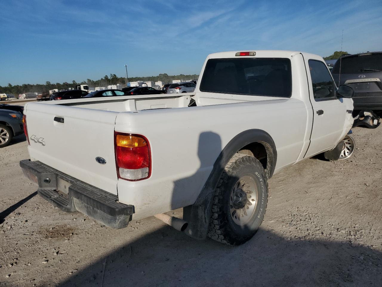 Image 3 of 1999 FORD RANGER  1999 with VIN 1FTZR11X6XPB23110