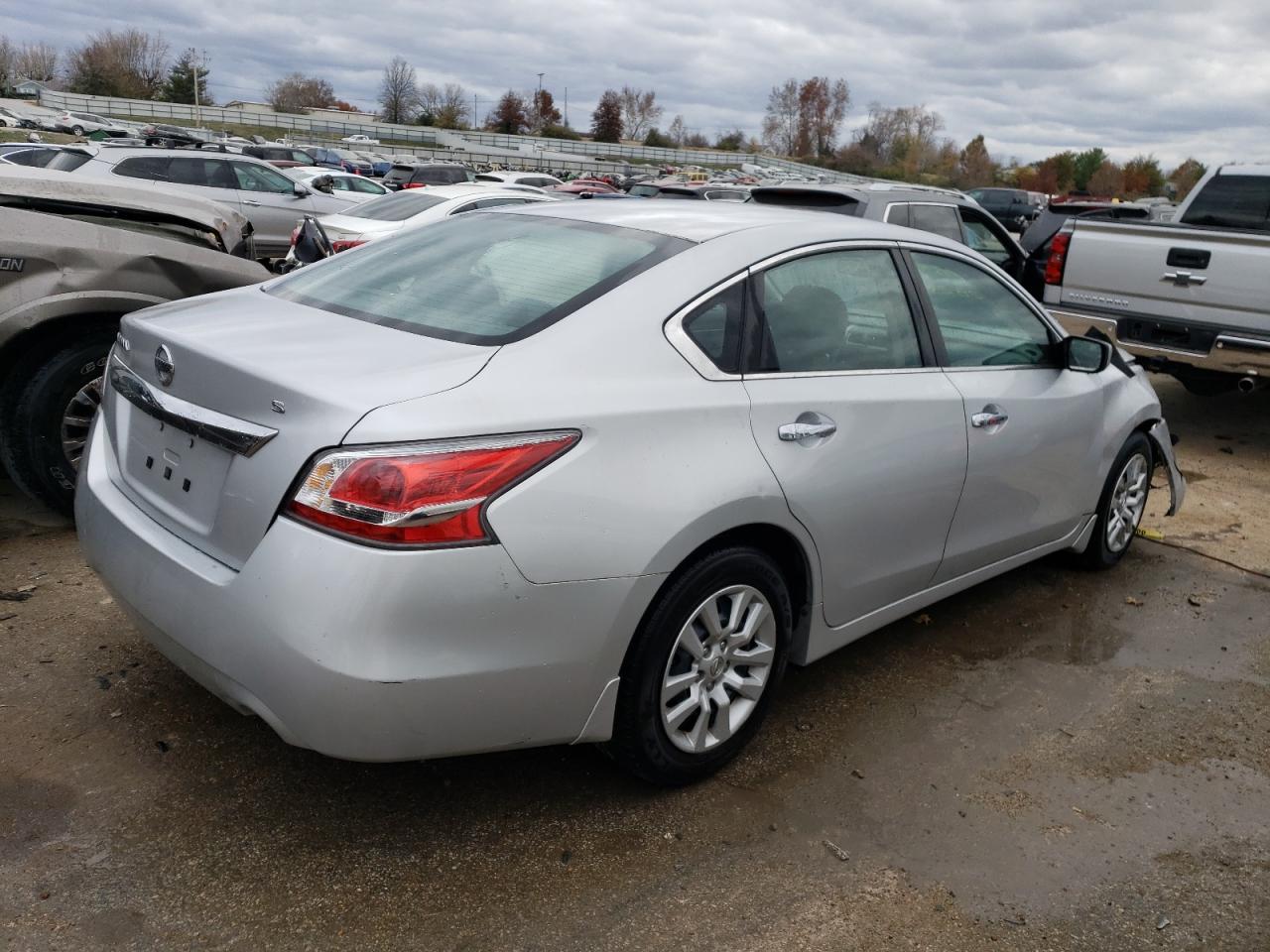 Изображение 3 2015 NISSAN ALTIMA 2.5 2015 с VIN 1N4AL3AP0FN329663
