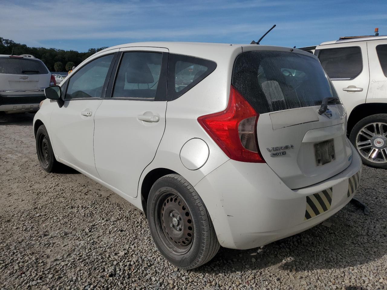 Изображение 2 2015 NISSAN VERSA NOTE S 2015 с VIN 3N1CE2CP6FL352064