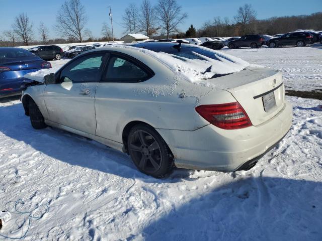 Image 3 of 2012 MERCEDES-BENZ C 250 2012 with VIN WDDGJ4HB4CF787437