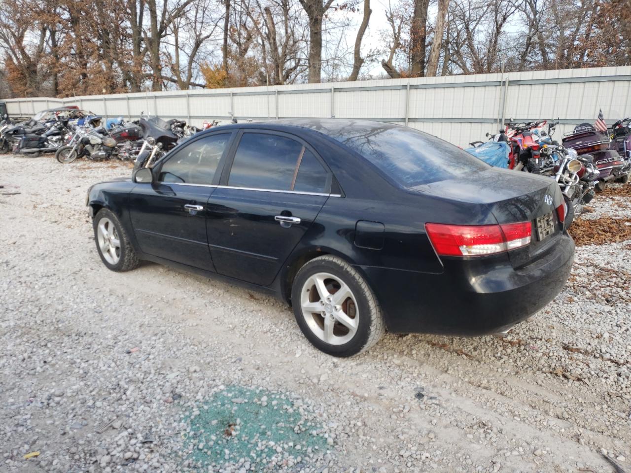 Obraz 2 z 2007 HYUNDAI SONATA SE 2007 z VIN 5NPEU46F27H219908