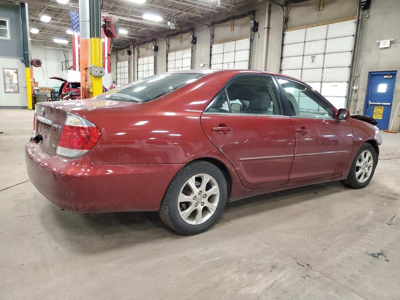 Image 3 of 2006 TOYOTA CAMRY LE 2006 with VIN 4T1BF30K56U118746