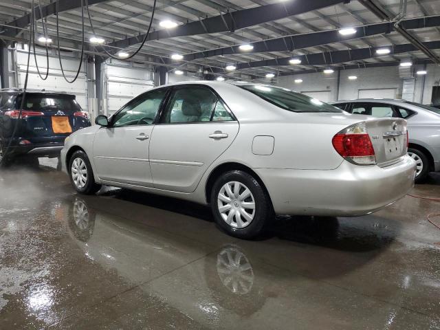 Obraz 2 z 2005 TOYOTA CAMRY LE 2005 z VIN 4T1BE32K65U073041