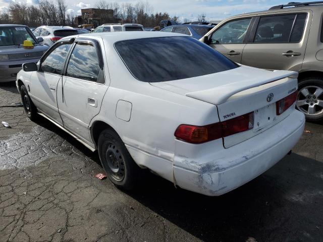 Изображение 2 2000 TOYOTA CAMRY CE 2000 с VIN 4T1BG22KXYU993974
