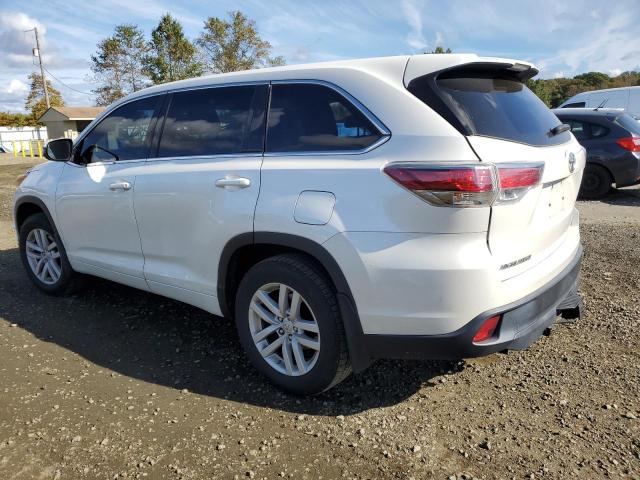 Image 2 of 2015 TOYOTA HIGHLANDER LE 2015 with VIN 5TDBKRFH7FS114698