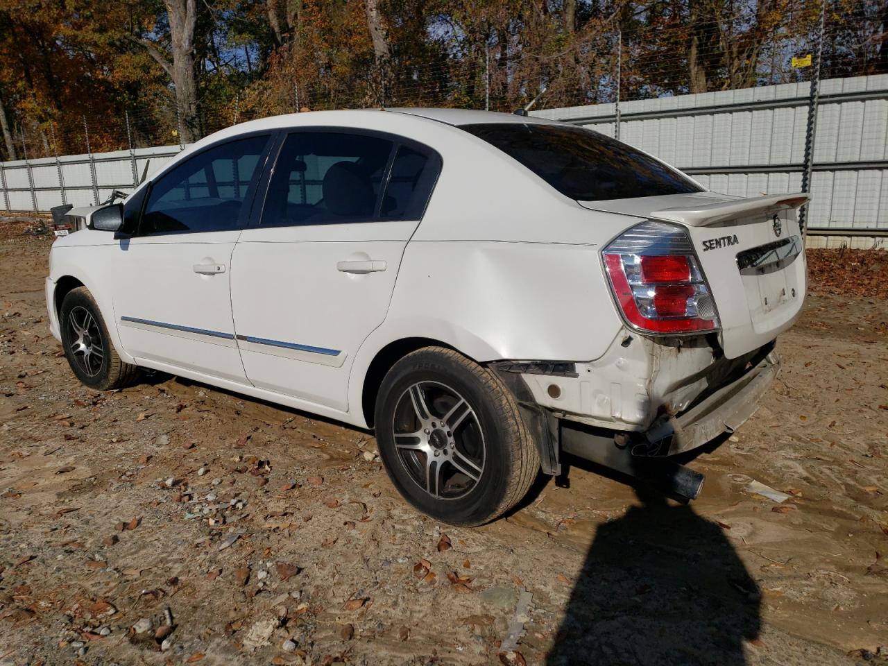 Image 2 of 2012 NISSAN SENTRA 2.0 2012 with VIN 3N1AB6AP8CL781938
