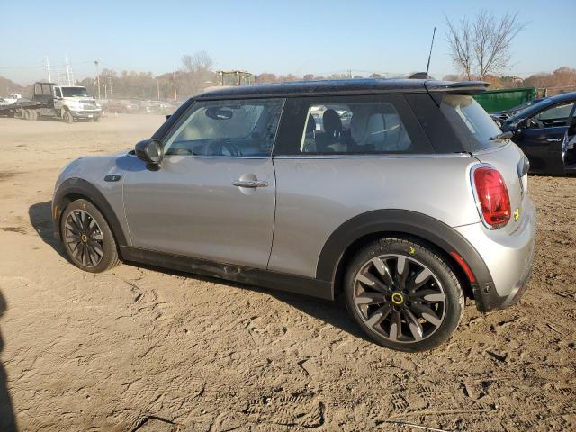 Изображение 2 2024 MINI COOPER SE 2024 с VIN WMW13DJ02R2U62723