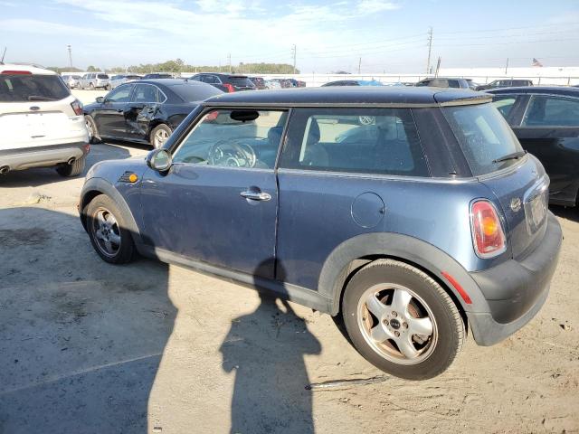 Изображение 2 2009 MINI COOPER  2009 с VIN WMWMF33509TW76966