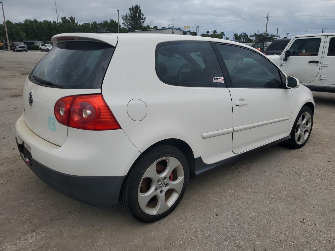 Image 3 of 2007 VOLKSWAGEN NEW GTI  2007 with VIN WVWEV71K27W246264