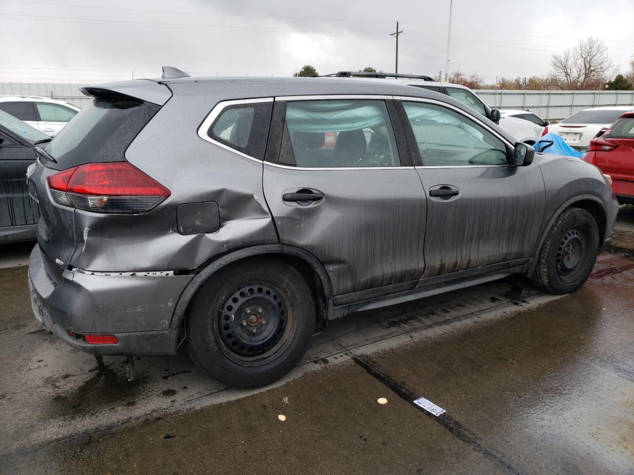 Image 3 of 2018 NISSAN ROGUE S 2018 with VIN JN8AT2MV7JW304832