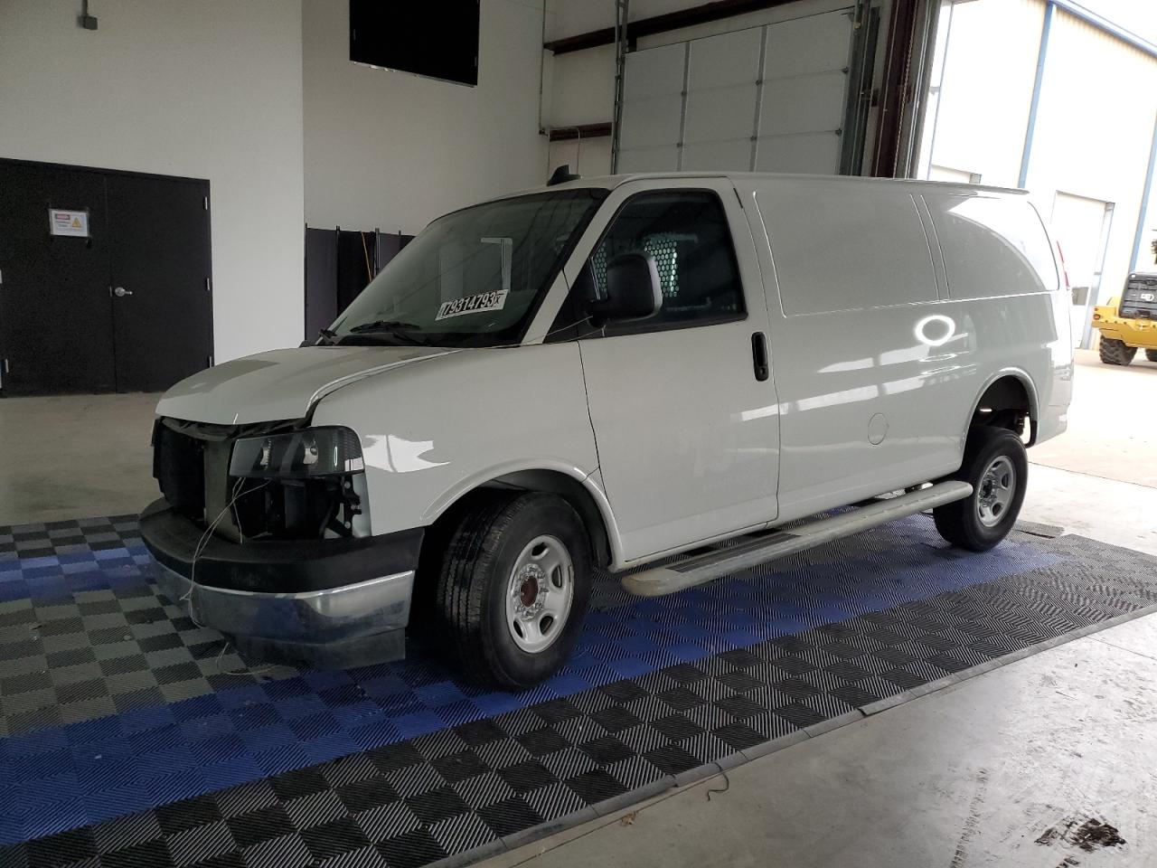 Image 1 of 2022 GMC SAVANA G2500 2022 with VIN 1GTW7AFP5N1156942