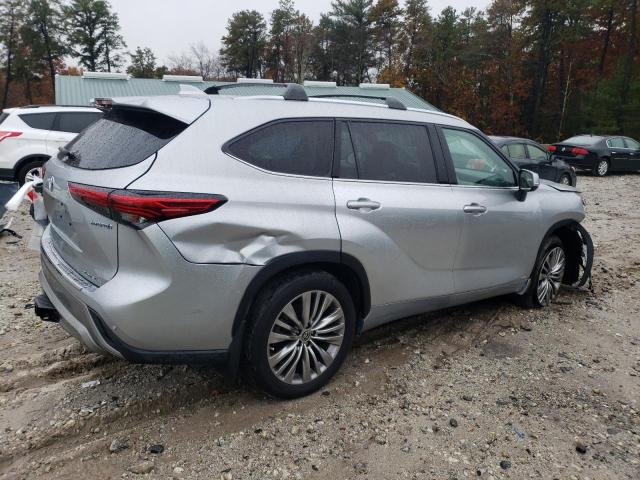 Obraz 3 z 2022 TOYOTA HIGHLANDER HYBRID PLATINUM 2022 z VIN 5TDEBRCH8NS077936