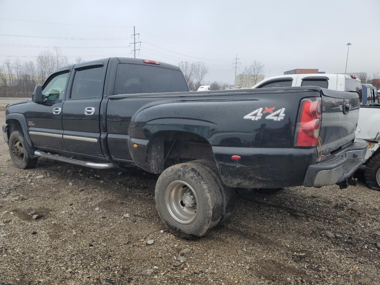 Image 2 of 2006 CHEVROLET SILVERADO K3500 2006 with VIN 1GCJK33D36F190137