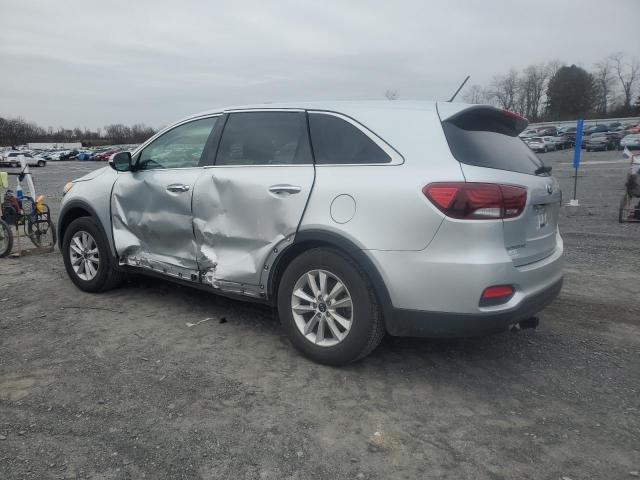 Image 2 of 2019 KIA SORENTO L 2019 with VIN 5XYPGDA32KG571965