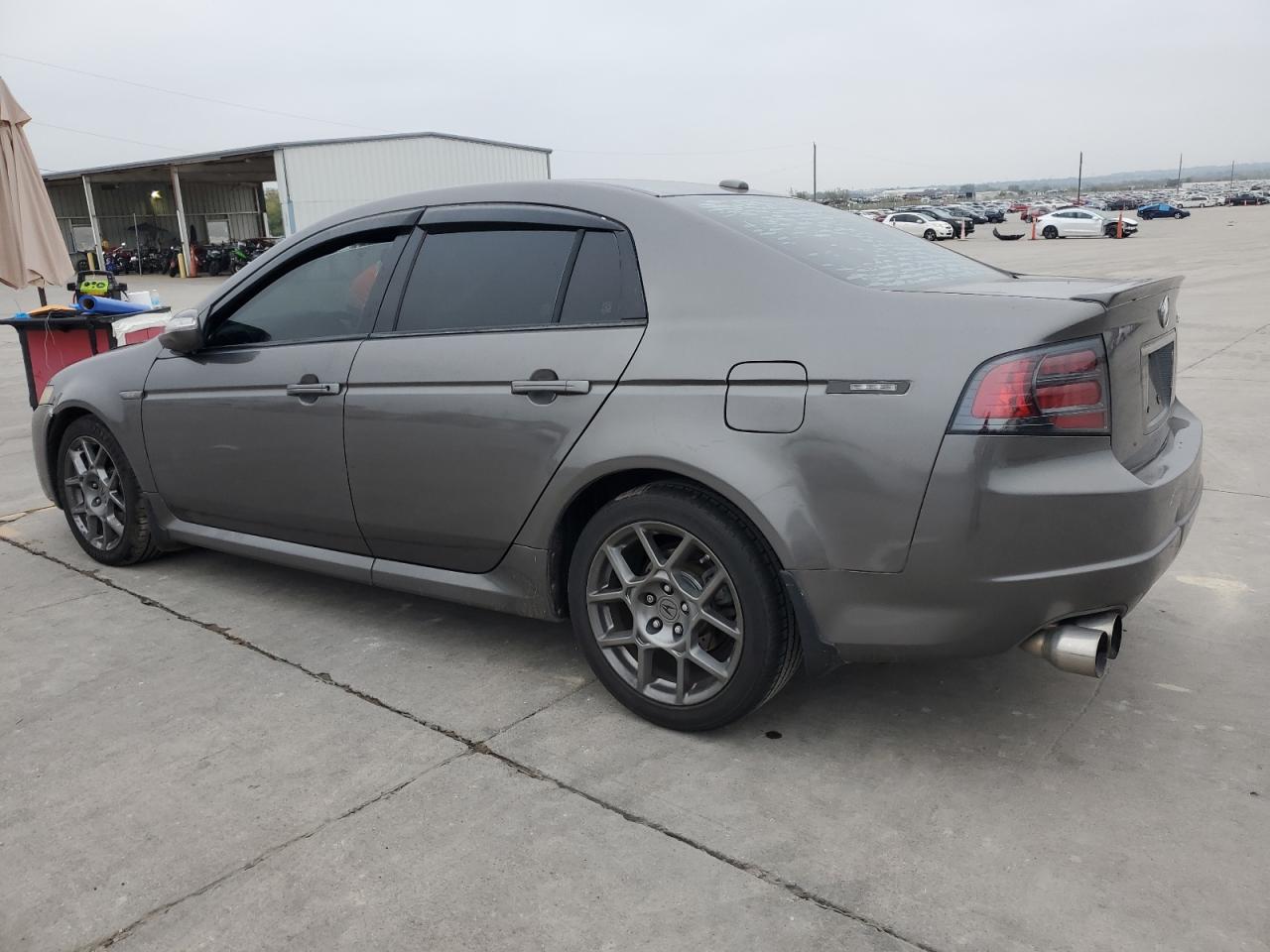 Image 2 of Acura Tl Type S 2008 with VIN 19UUA76578A052663