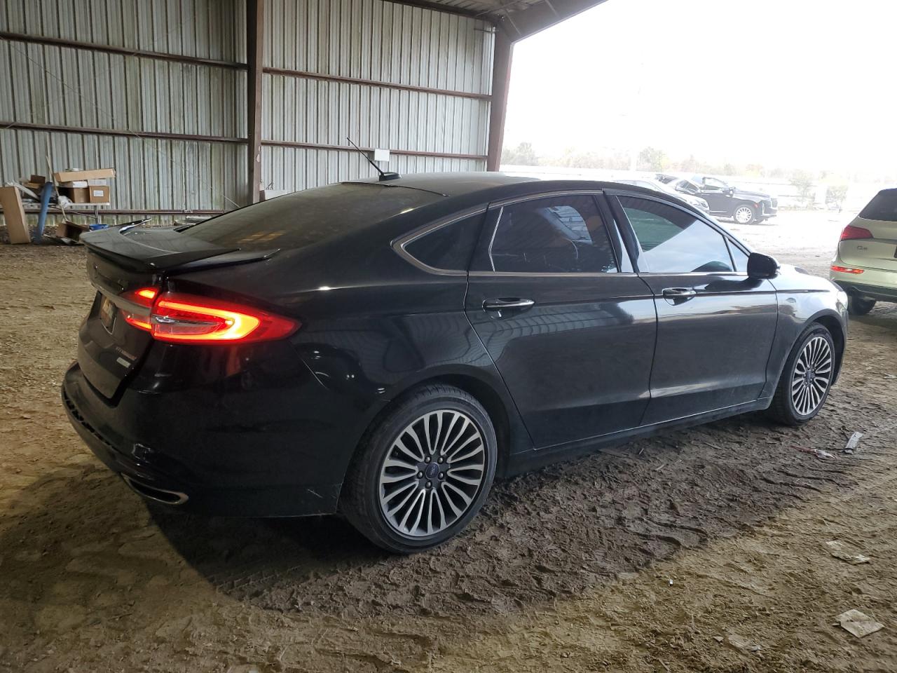 Изображение 3 2017 FORD FUSION TITANIUM 2017 с VIN 3FA6P0K99HR112461