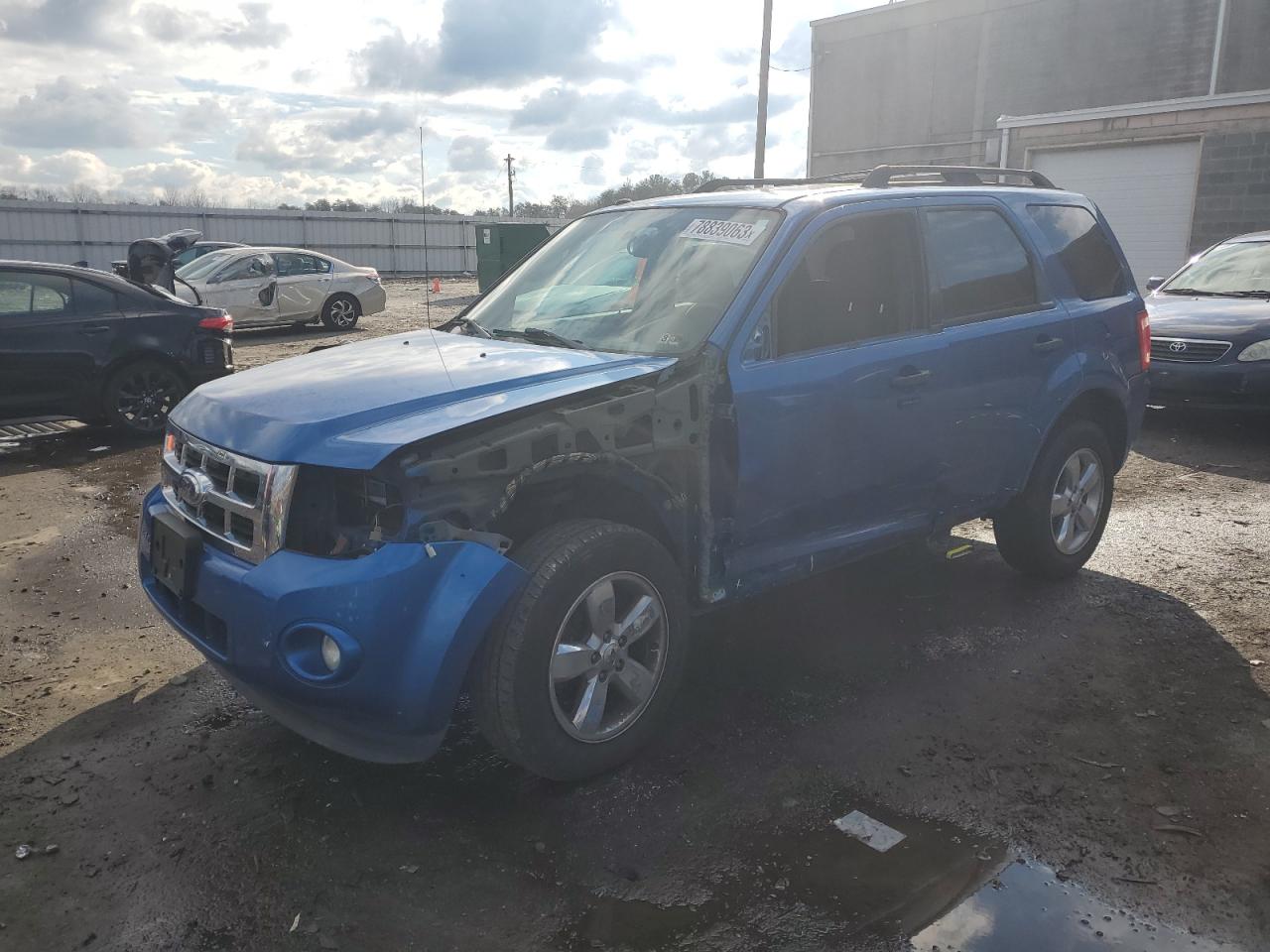 Obraz 1 z 2011 FORD ESCAPE XLT 2011 z VIN 1FMCU0D77BKB70707