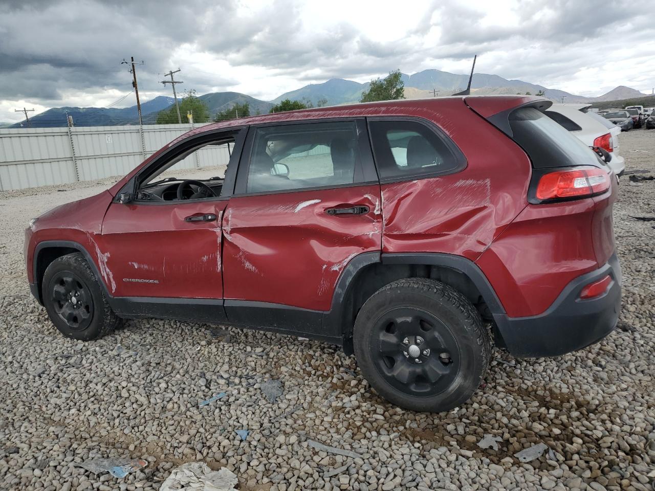 Image 2 of 2016 JEEP CHEROKEE SPORT 2016 with VIN 1C4PJLAB2GW106969