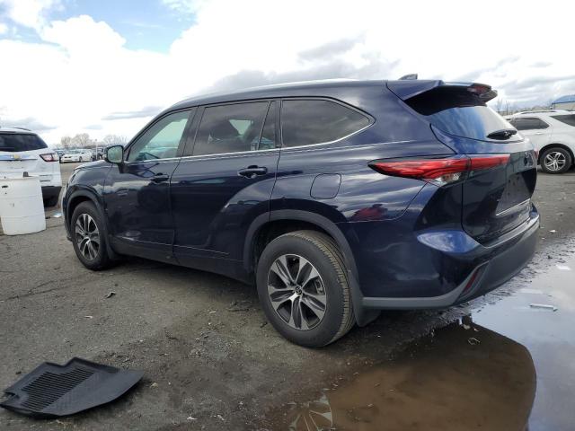 Изображение 2 2021 TOYOTA HIGHLANDER XLE 2021 с VIN 5TDGZRBH1MS150200