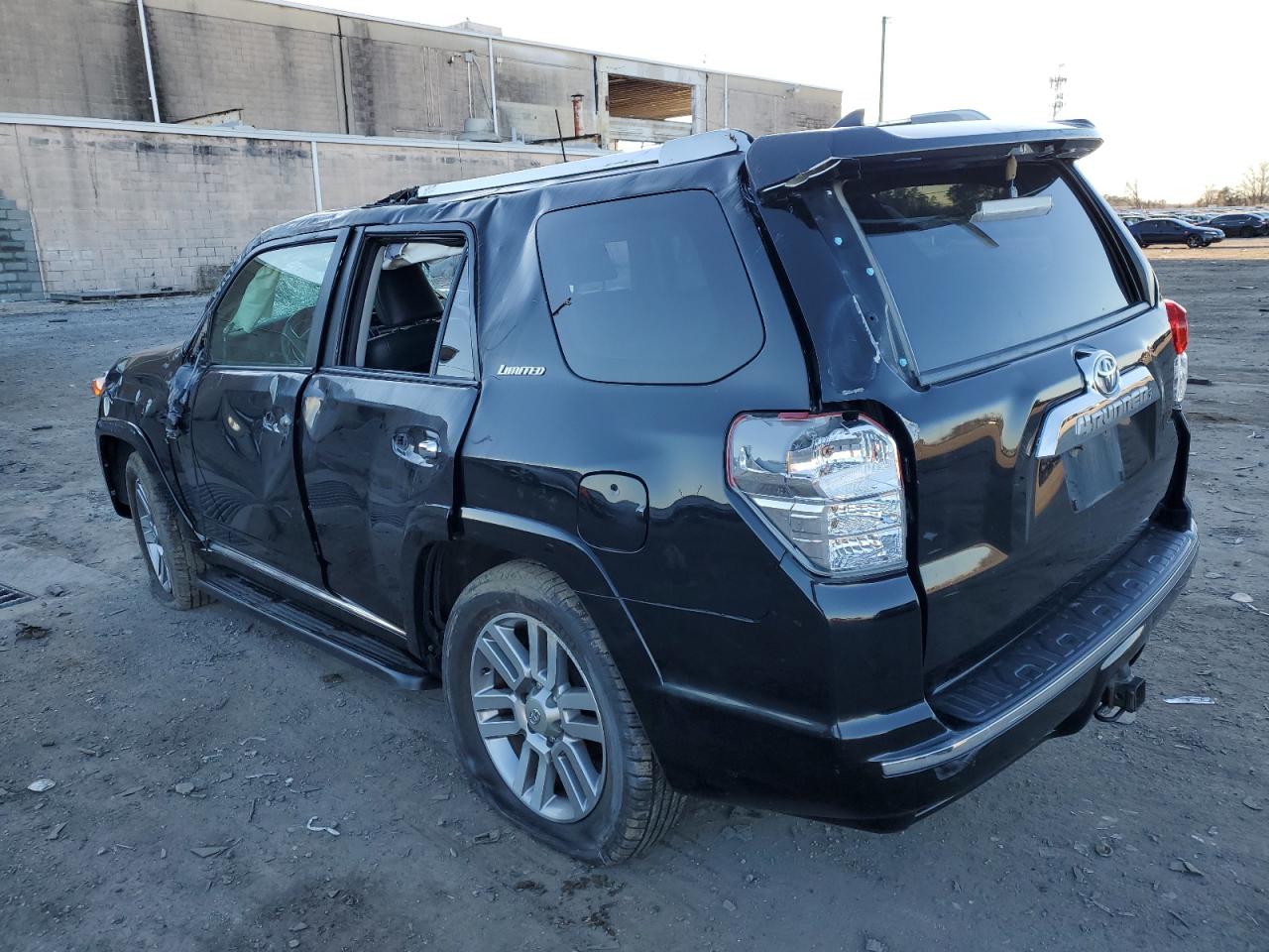 Изображение 2 2010 TOYOTA 4RUNNER SR5 2010 с VIN JTEBU5JR0A5012298