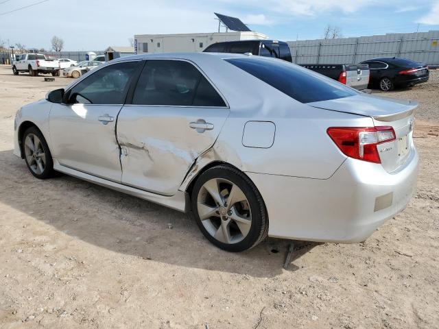 Image 2 of 2013 TOYOTA CAMRY SE 2013 with VIN 4T1BK1FK5DU022152