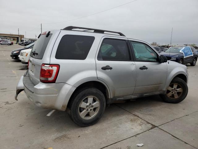 Image 3 of 2010 FORD ESCAPE XLT 2010 with VIN 1FMCU0D73AKC95427
