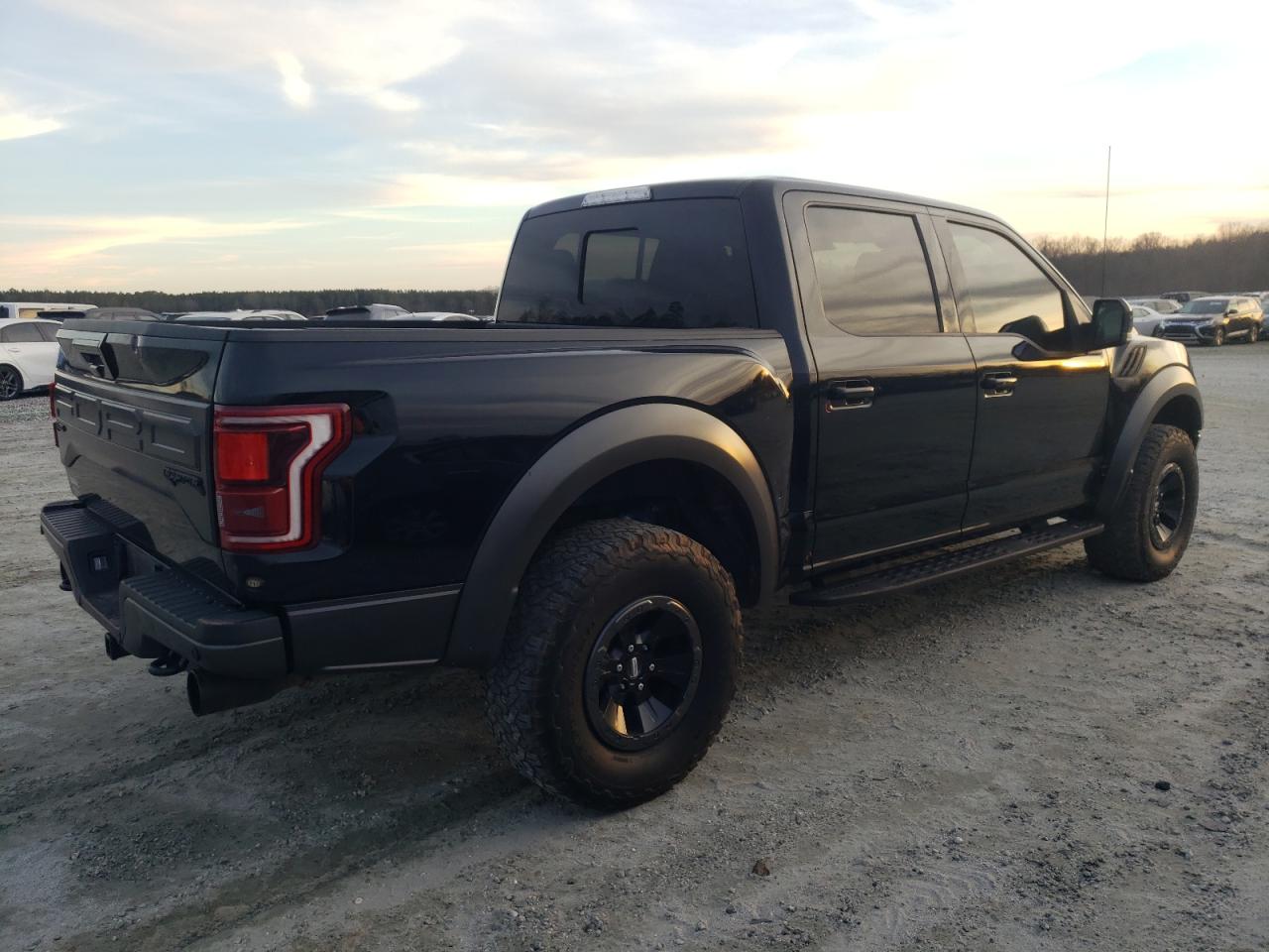 Image 3 of 2018 FORD F150 RAPTOR 2018 with VIN 1FTFW1RG2JFC38378