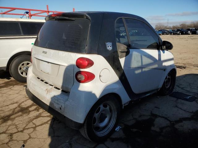 Image 3 of 2011 SMART FORTWO PURE 2011 with VIN WMEEJ3BAXBK438768