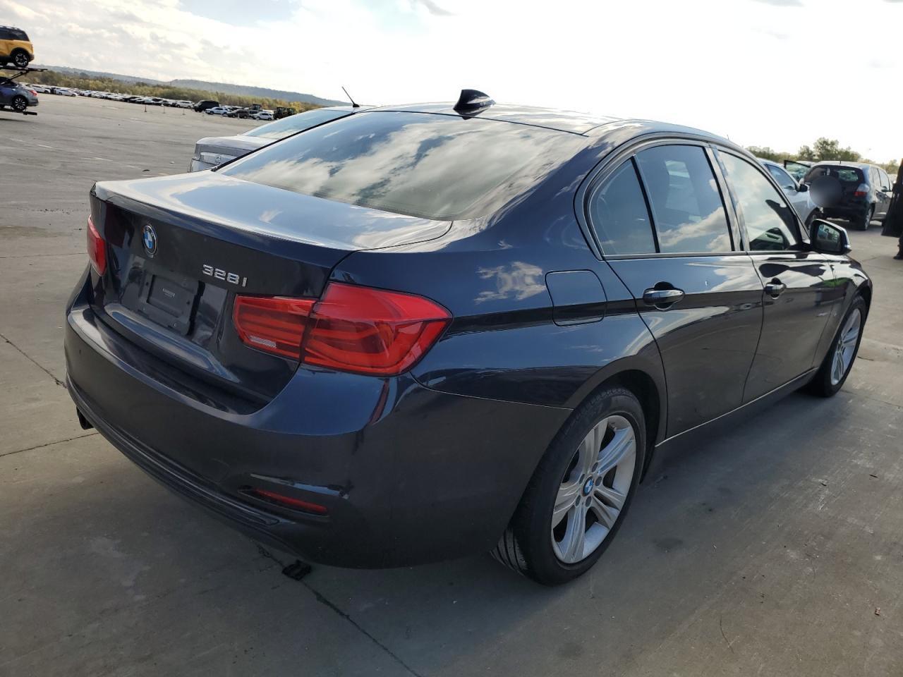 Изображение 3 2016 BMW 328 I SULEV 2016 с VIN WBA8E9C56GK645036
