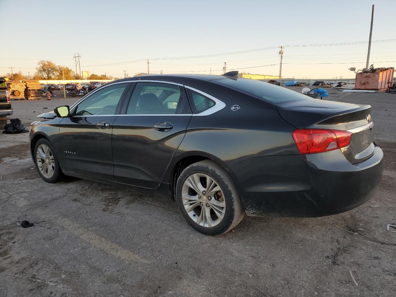 Изображение 2 2015 CHEVROLET IMPALA LT 2015 с VIN 1G1125S35FU103105