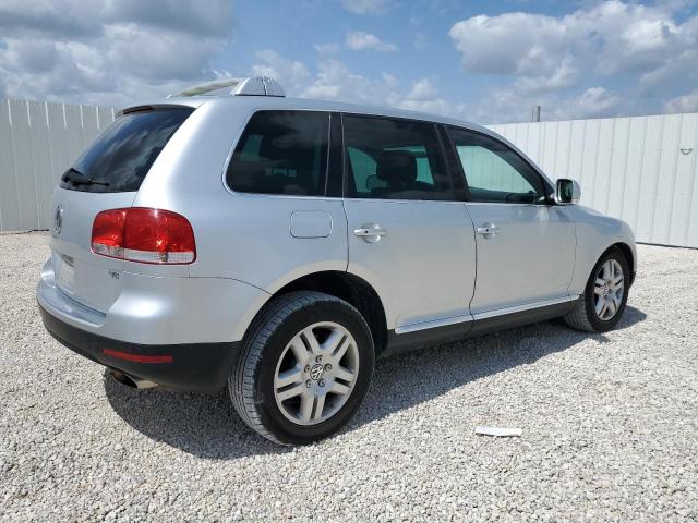 Image 3 of 2004 VOLKSWAGEN TOUAREG 4.2 2004 with VIN WVGCM67L64D028027