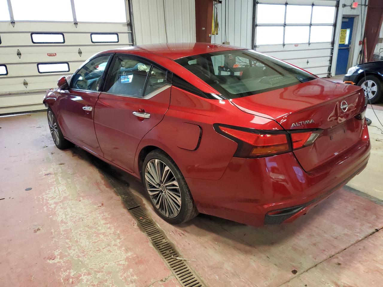Obraz 2 z 2023 NISSAN ALTIMA SL 2023 z VIN 1N4BL4EV7PN354113