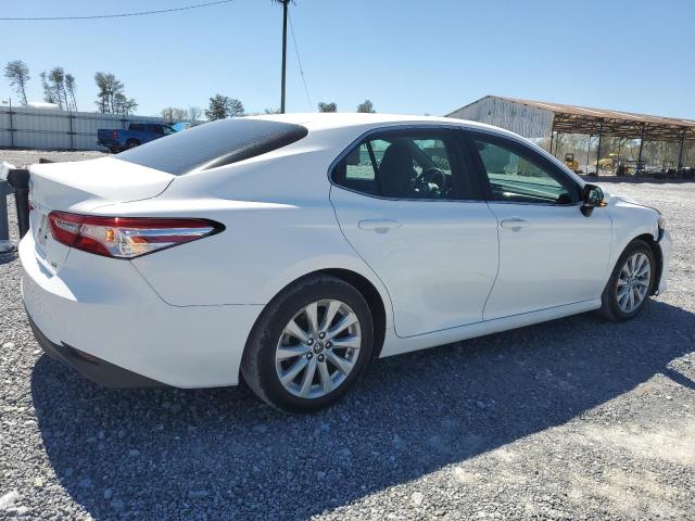 Obraz 3 z 2018 TOYOTA CAMRY L 2018 z VIN 4T1B11HK1JU065835