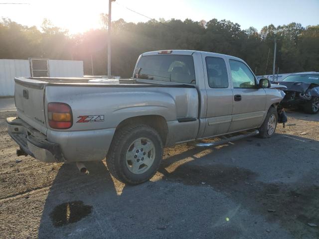 Image 3 of 2004 CHEVROLET SILVERADO K1500 2004 with VIN 1GCEK19T04Z253582