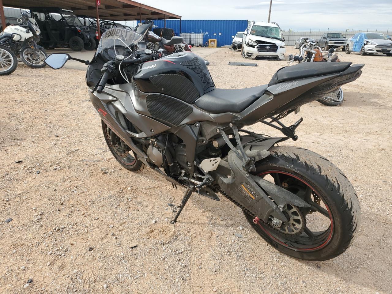 Image 3 of 2023 KAWASAKI ZX636 K 2023 with VIN JKBZXJH17PA015904