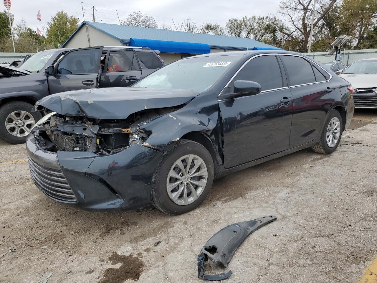 Изображение 1 2016 TOYOTA CAMRY LE 2016 с VIN 4T4BF1FK8GR551254
